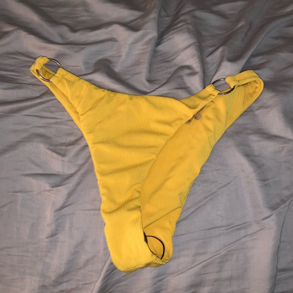 BRAND NEW BATHING SUIT BOTTOMS